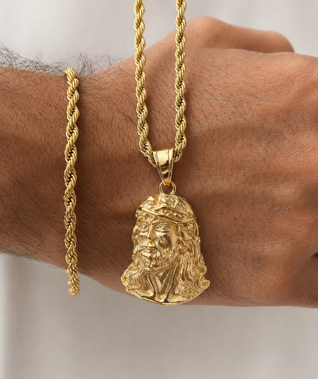Cadena Lazo + Rostro Tallado (PULSERA GRATIS)